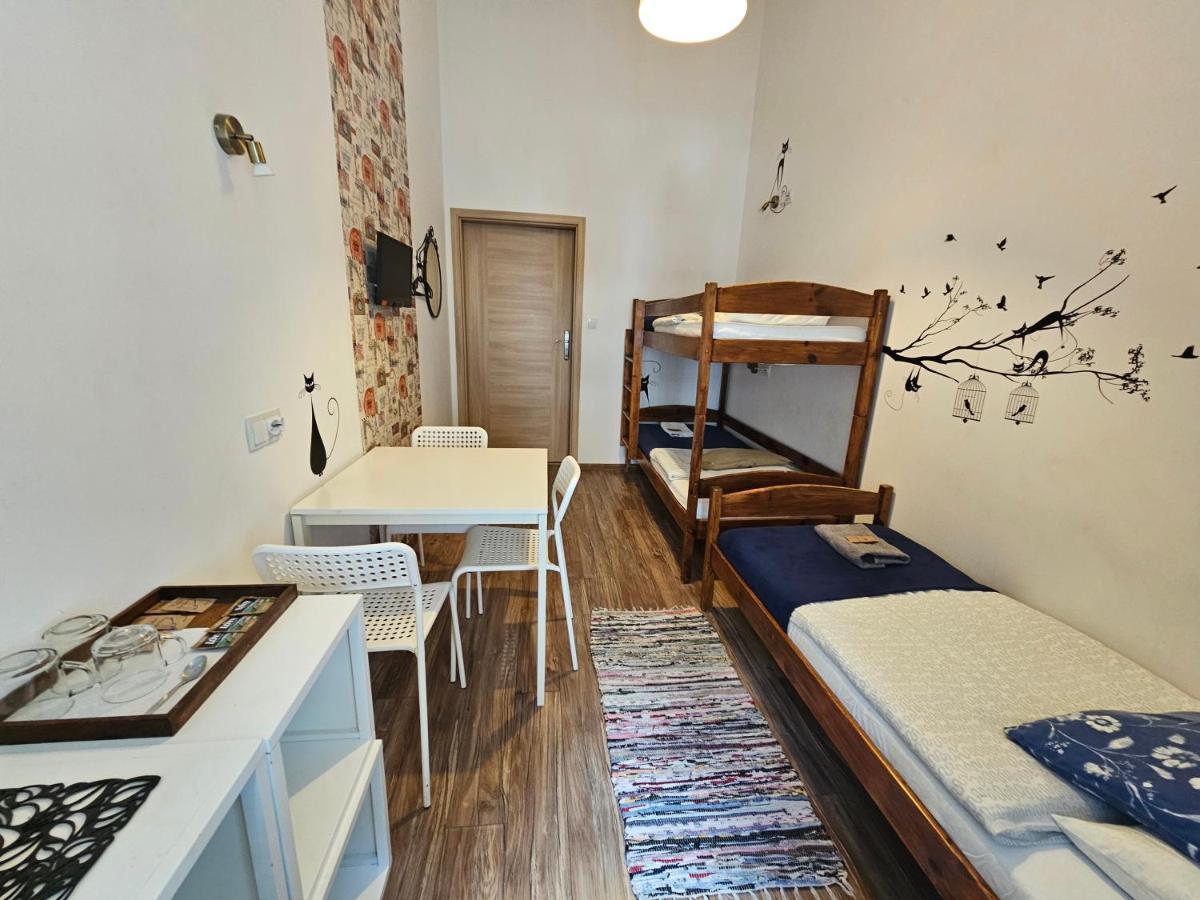 Deja Vu Hostel Varsavia Esterno foto